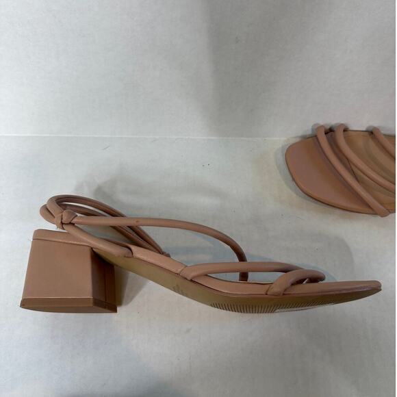 H&M Size US 9 Beige Faux Leather  Square Toe Block Heel Strappy Sandal Vacation - Picture 2 of 8